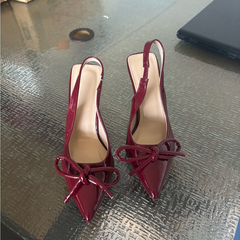 red Slingback kitten heels bow